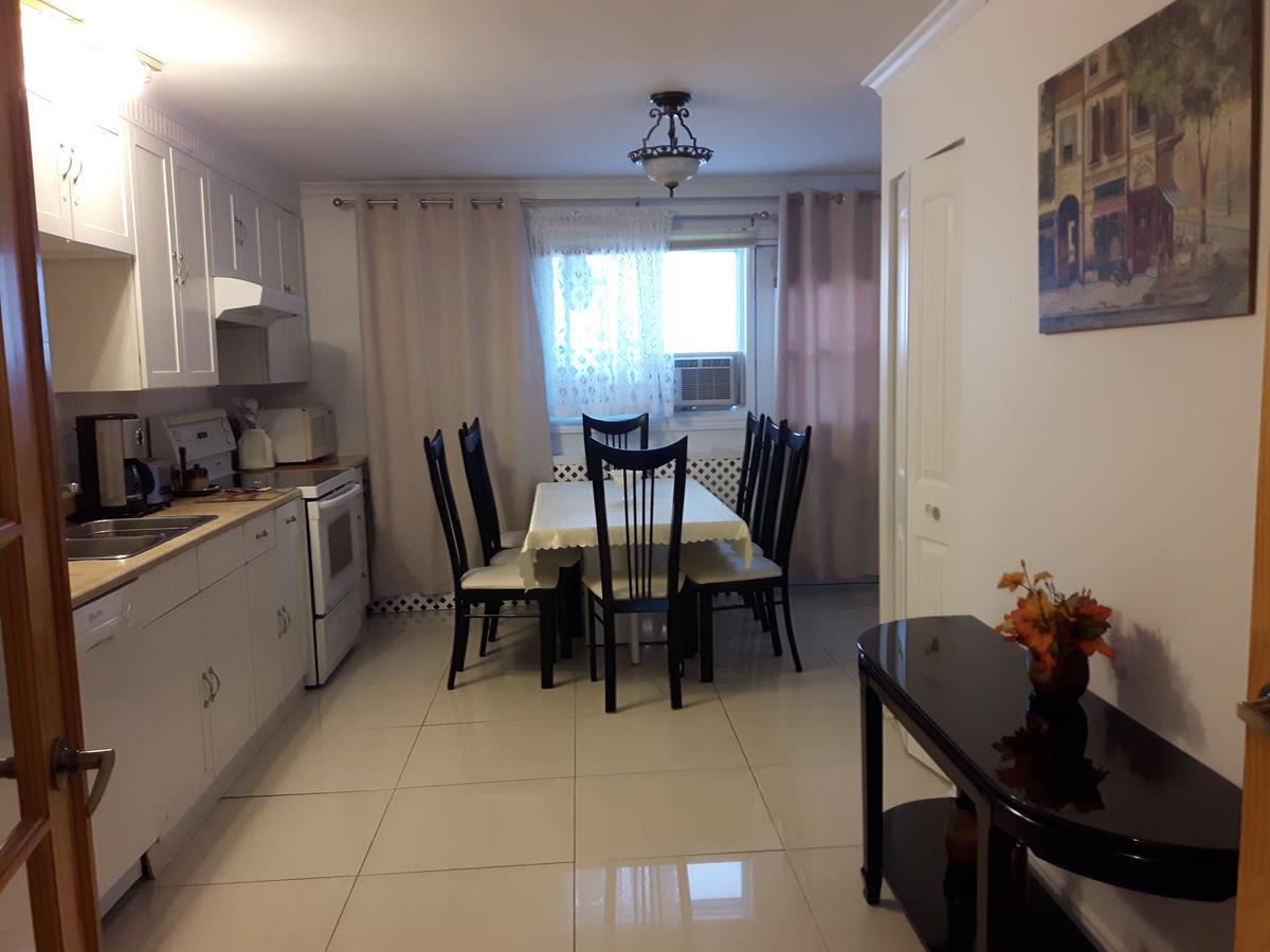 Three Bedroom Holiday Apartment Longueuil Exterior photo