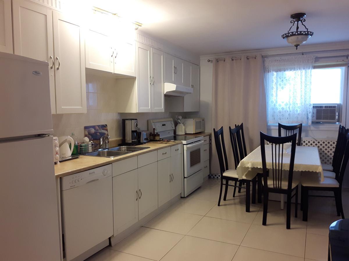 Three Bedroom Holiday Apartment Longueuil Exterior photo