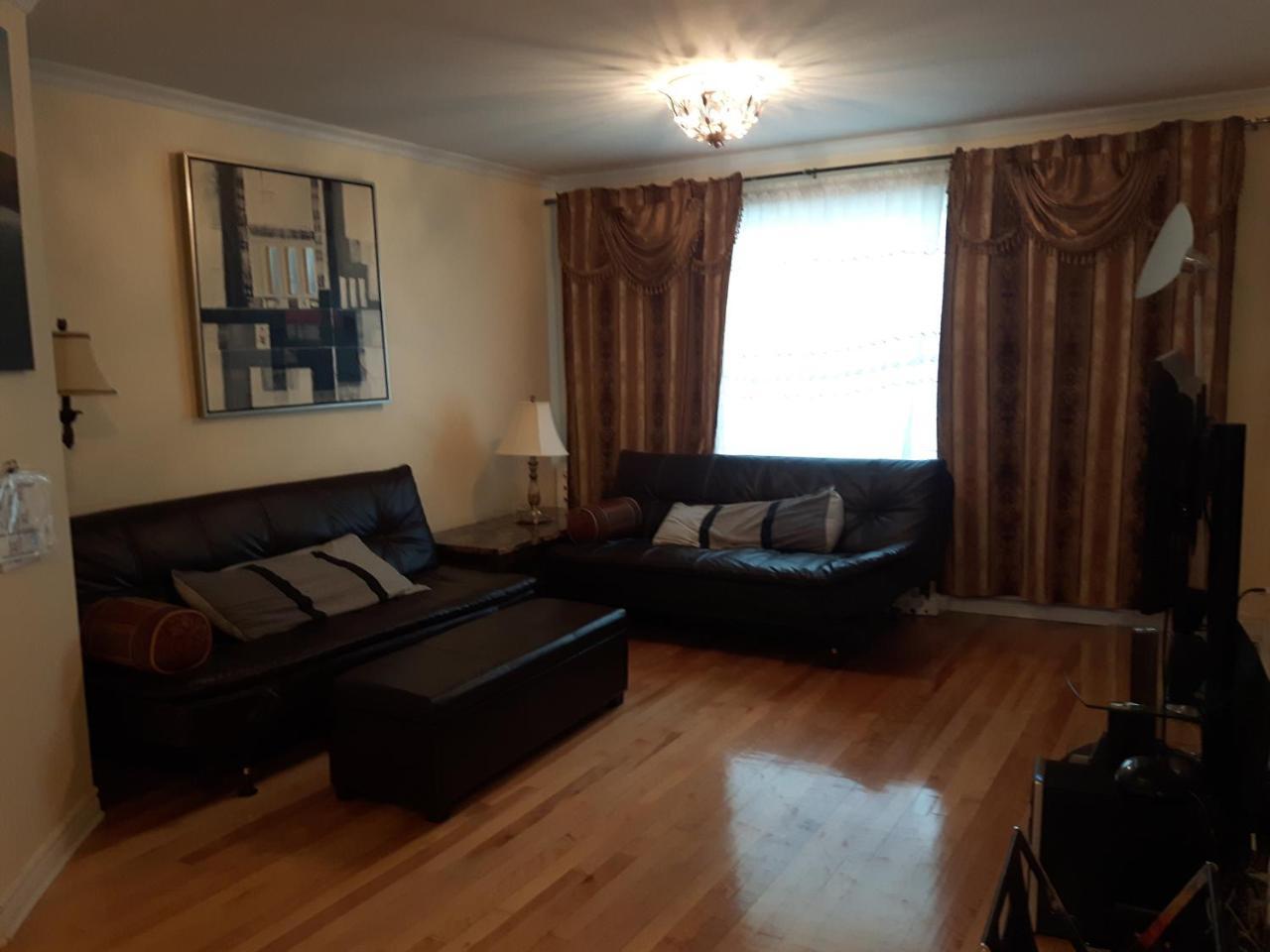 Three Bedroom Holiday Apartment Longueuil Exterior photo