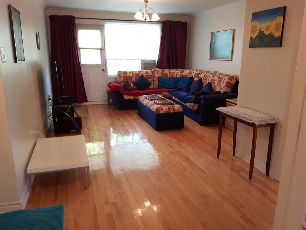 Three Bedroom Holiday Apartment Longueuil Exterior photo
